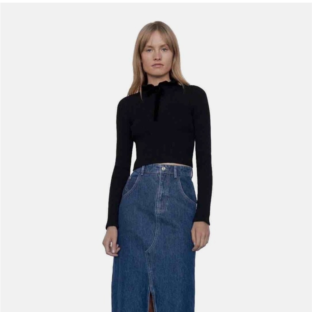 Zara Ribbed Black Top